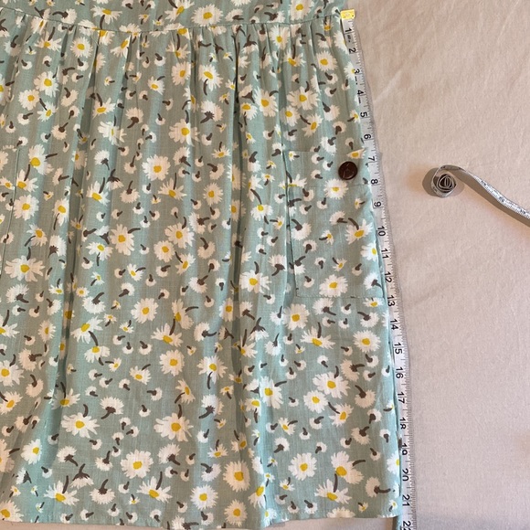 Green daisy print dress NWOT - Picture 7 of 8